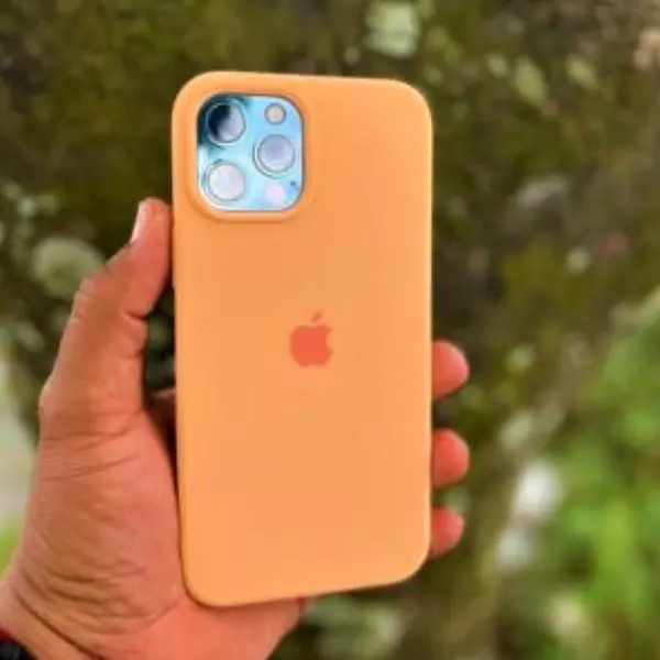 Silicon Case Naranja Iphone14pro+