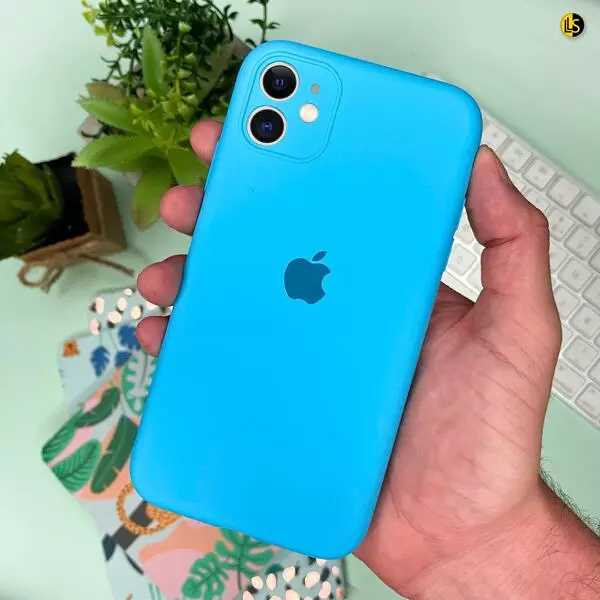 Silicon Case Azul Protector Cámaras Iphone15plus