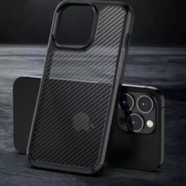 Case Borde Negro Fibra Carbono Iphone15pro+