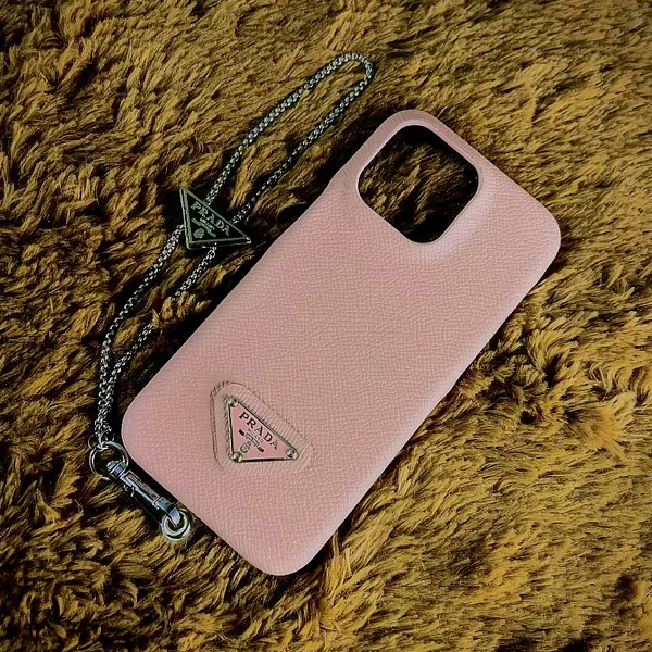 Case Lujo Prada Rosado, Iphone 13