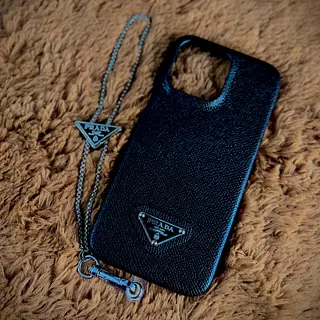 Case Lujo Prada Negro Iphone 13/14