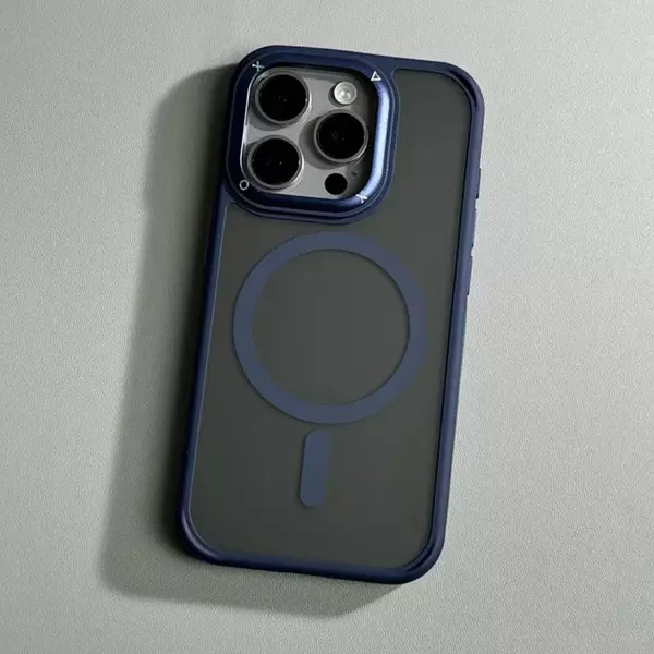 Case Magsafe Mate Borde Azul Oscuro Iphone 11