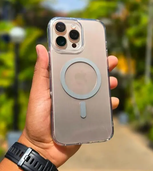 Case Transparente Degrade Gris Magsafe Iphone 16